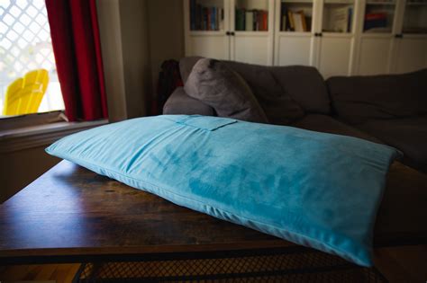 Free Shemale Humping Pillow Porn Videos .